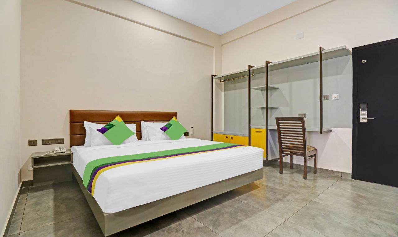 Treebo Grand Vistara Airport Suites Kochi المظهر الخارجي الصورة