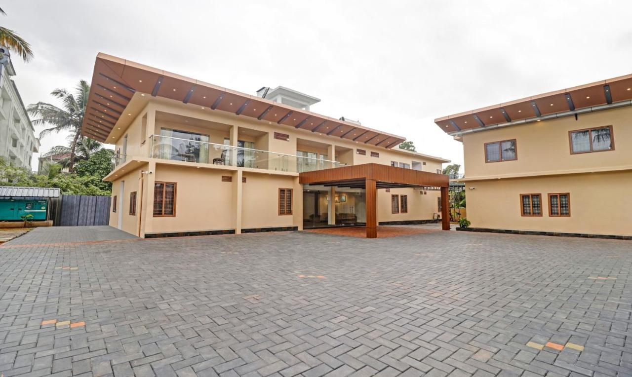 Treebo Grand Vistara Airport Suites Kochi المظهر الخارجي الصورة